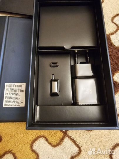 Коробка от samsung galaxy note 9