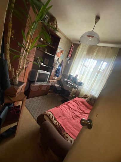 4-к. квартира, 76 м², 3/9 эт.