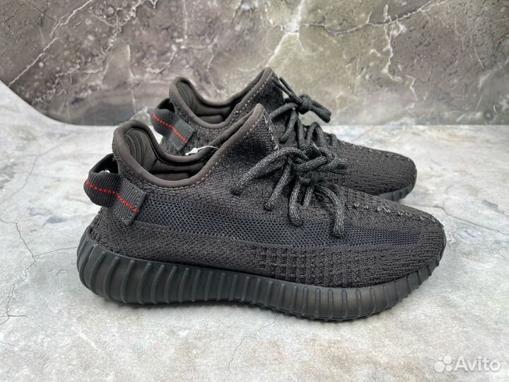 Adidas Yeezy Boost 350 V2 Black Reflective (Изи)