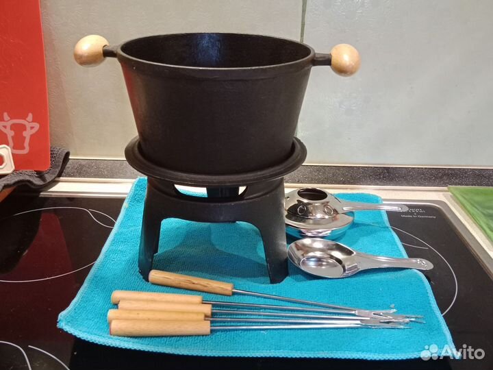 Набор для фондю, чугунный, новый