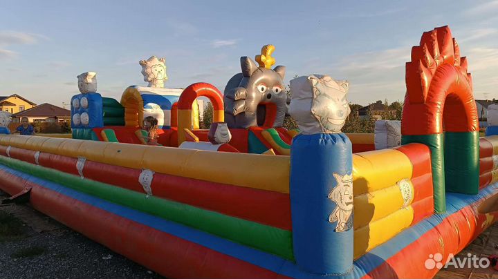 Детский надувной батут