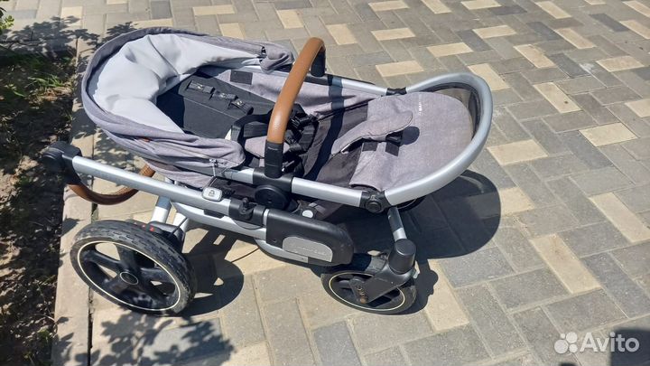 Коляска Maxi cosi Nova 4