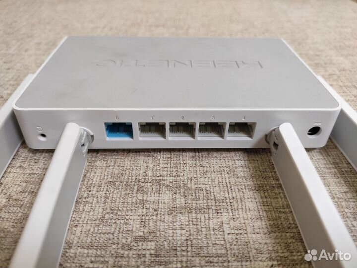 Роутер Keenetic Extra (KN-1711)