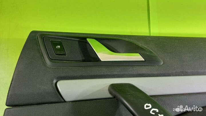 Обшивка двери задней правой для Skoda Octavia А5