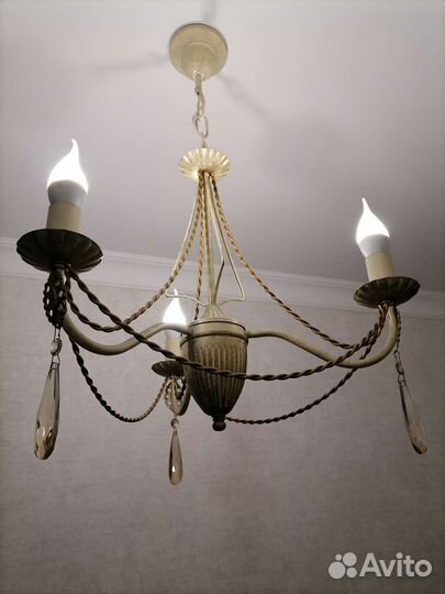 Люстра потолочная