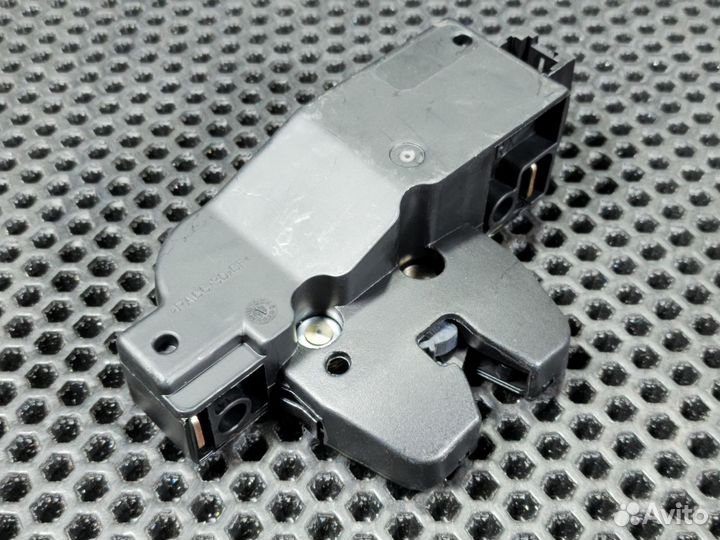 Электрозамок багажника Peugeot Citroen