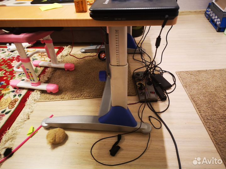 Детский стол и стул растущая парта