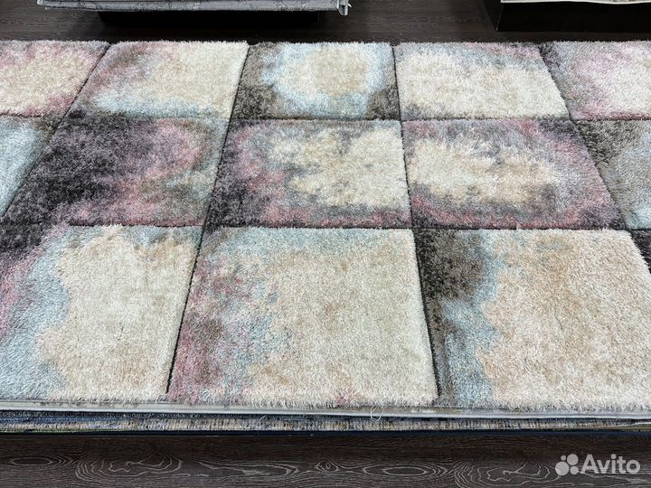 Ковер 1.6х3 с высоким ворсом, яркий