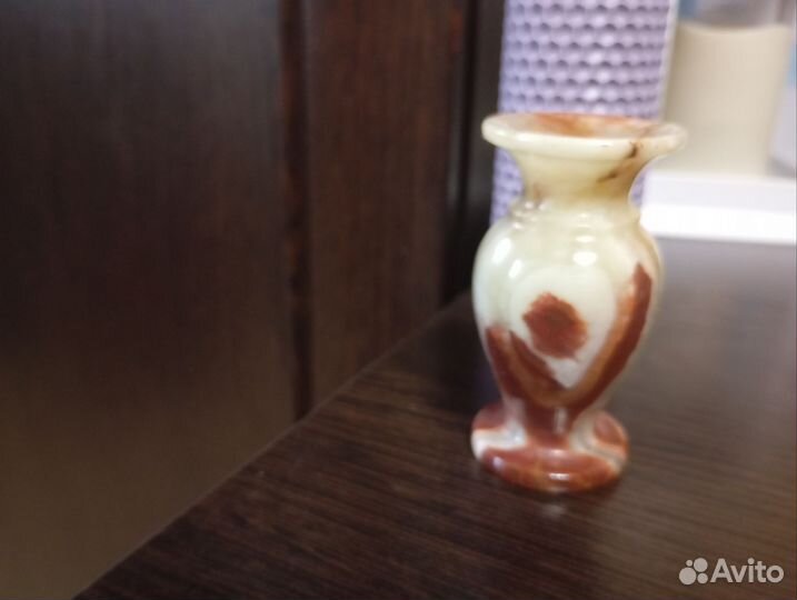 Подсвечник из оникса