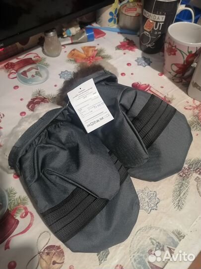 Варежки утепленные натуральным мехом новые