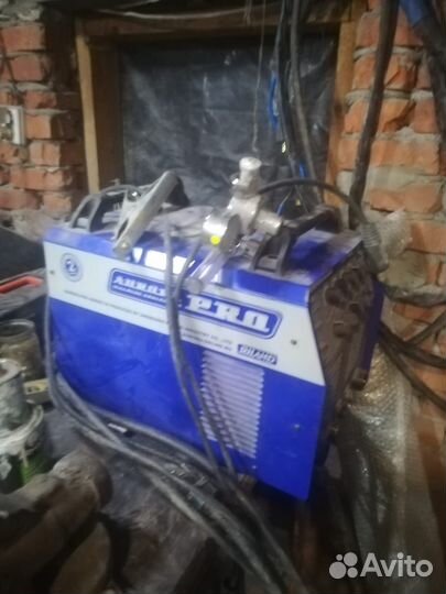 Сварочный аппарат Aurora inter TIG 200