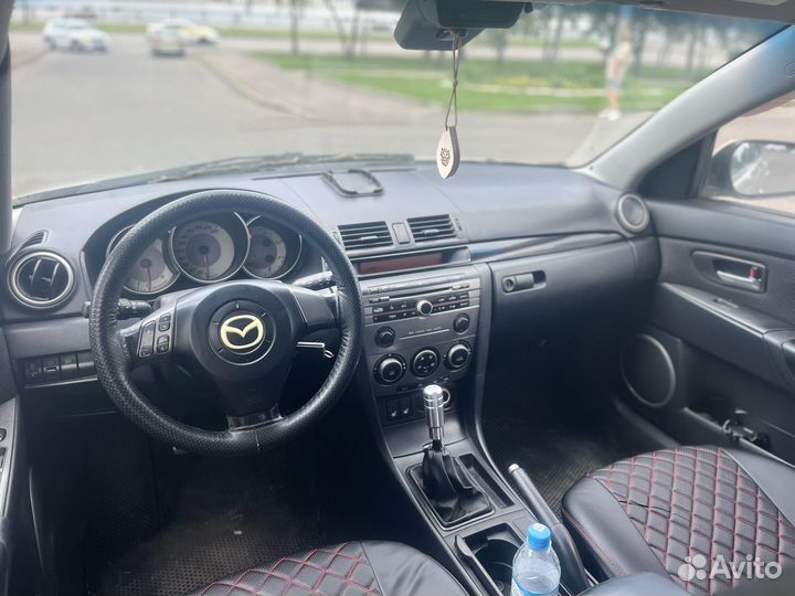 Mazda 3 1.6 МТ, 2006, 250 000 км