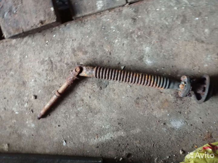 Рулевая рейка audi 100 (44)