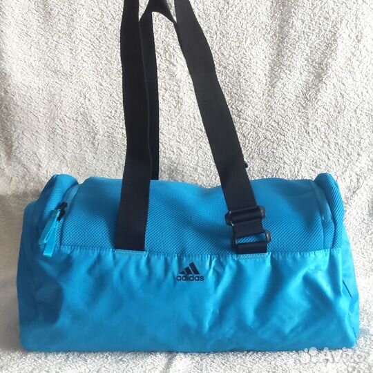 Спортивная сумка/для спорта Adidas