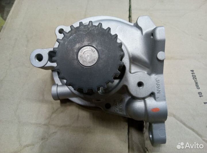 Насос системы охлаждения Mazda 24-0928