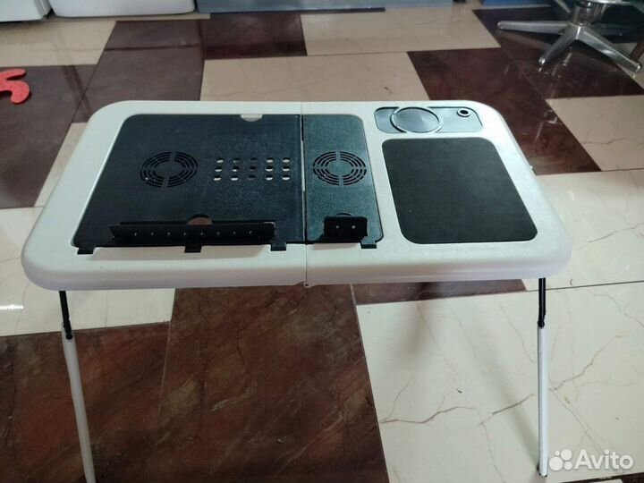 Стол складной компьютерный для дивана