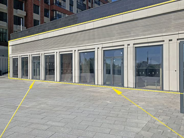 341 м² с залом и кухонной зоной в крупном ЖК