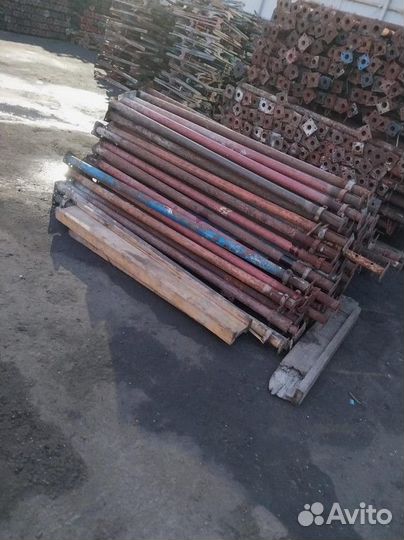 Телескопические стойки для строительных проектов Б/У