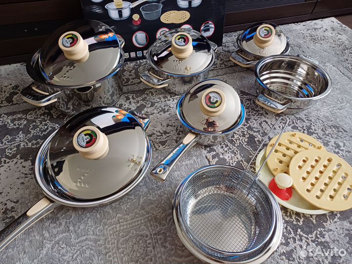 Набор столовой посуды
