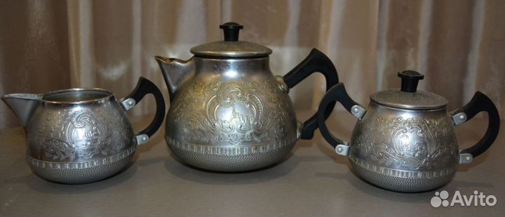 Чайный сервиз- агитка