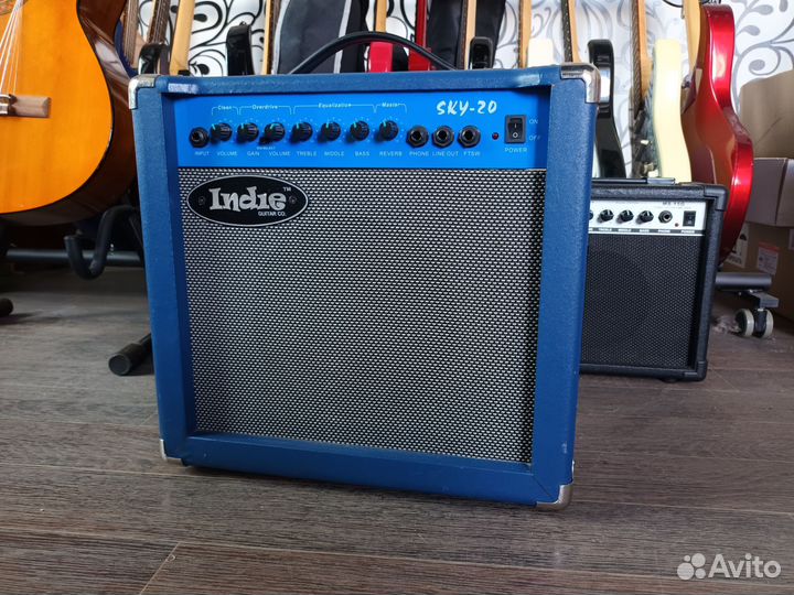 Комбоусилитель Indie Sky-20 (обмен/продажа)