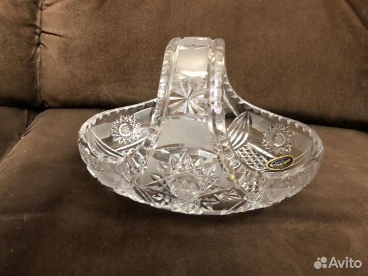 Вазы из цветного хоусталя