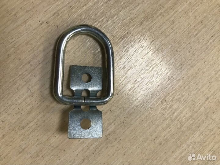 Скоба колебательная для прицепа 14.37 (в комплект