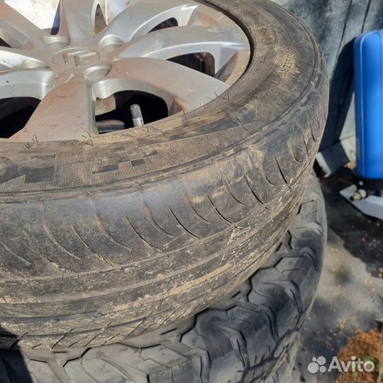 Продаю колеса в сборе для Citroen Berlingo