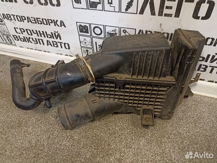Корпус воздушного фильтра для Renault Laguna 1