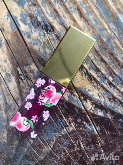 Блеск для губ с тинтом жидкое стекло