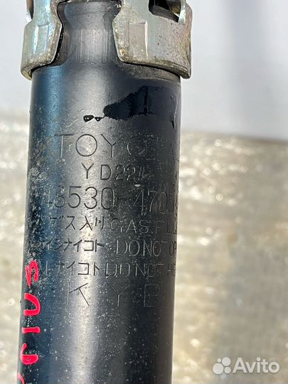 Задний правый амортизатор Toyota Prius Prius XW20