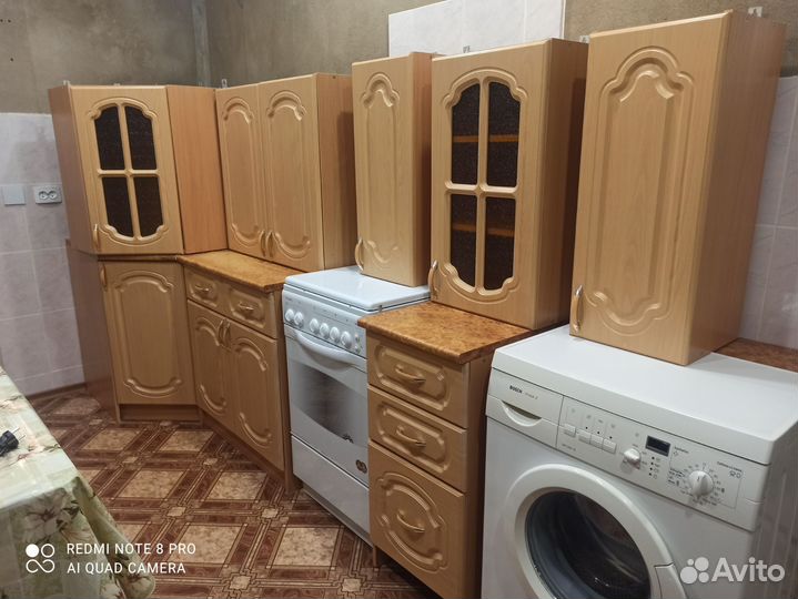 Угловой кухонный гарнитур