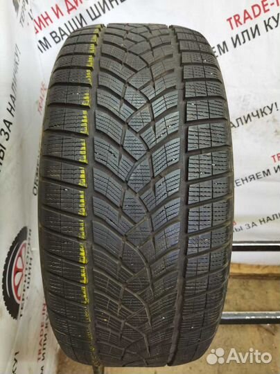 Goodyear UltraGrip 8 Performance 275/45 R20 110V