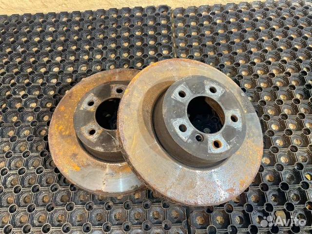 Диск тормозной передний Bmw 5 E60 N52B30 AF 2005