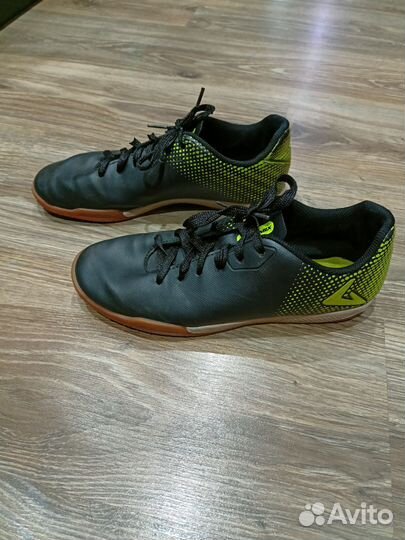 Футзалки 39 размер