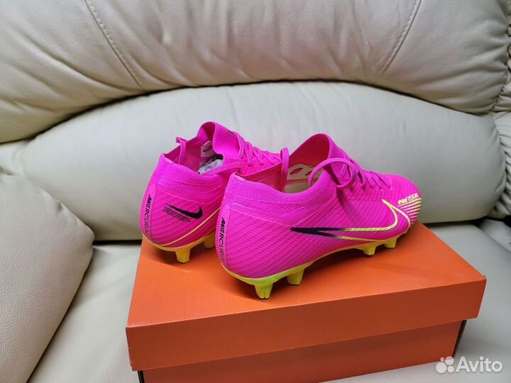 Бутсы Nike Mercurial Pro новые 38, 38.5 и 39 р