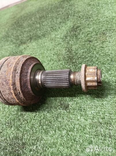 Полуось задняя Audi Q7 2005