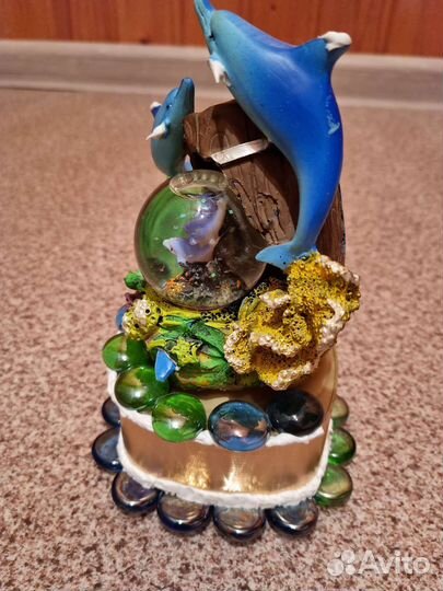 Статуэтка, дельфины