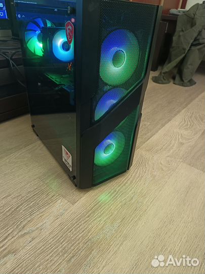 Ryzen 5 5500 RX 7600