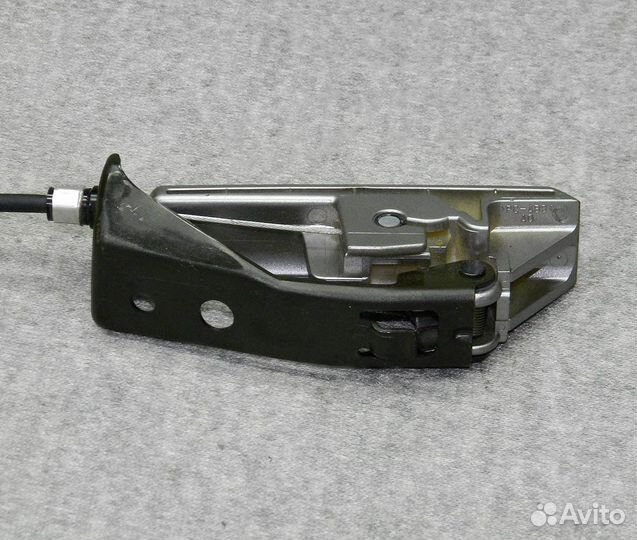 Трос регулировки сиденья заднего левого Nissan Mur