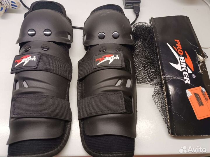 Налокотники (вело-мото)