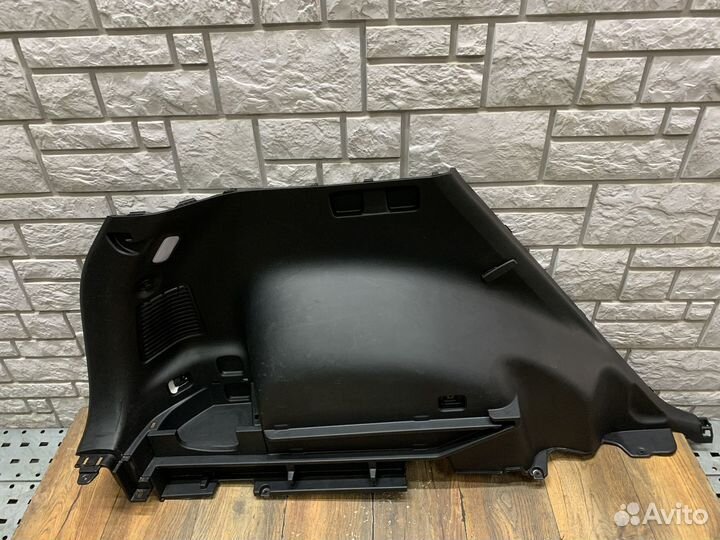 Kia Sportage Обшивка багажника левая