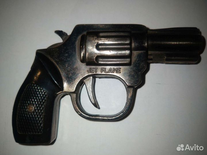 Зажигалка револьвер