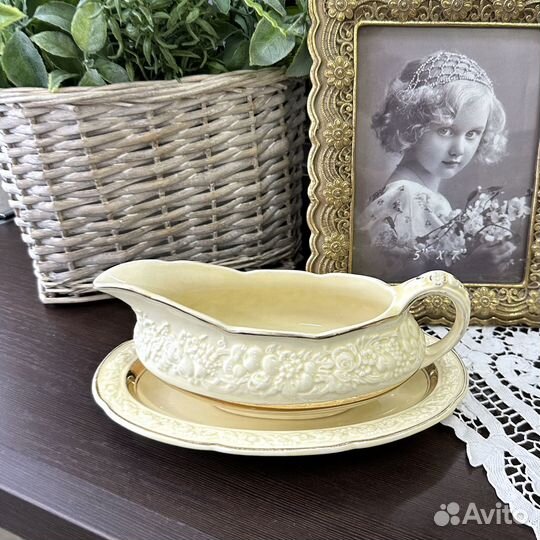 Антикварные соусники Crown Ducal