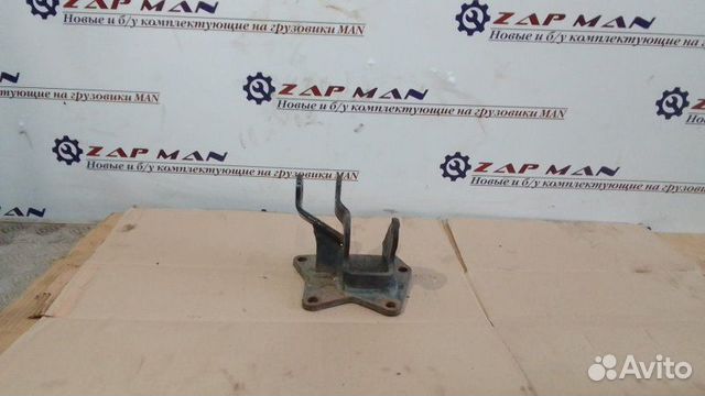 Кронштейн торсиона правый Man Tga