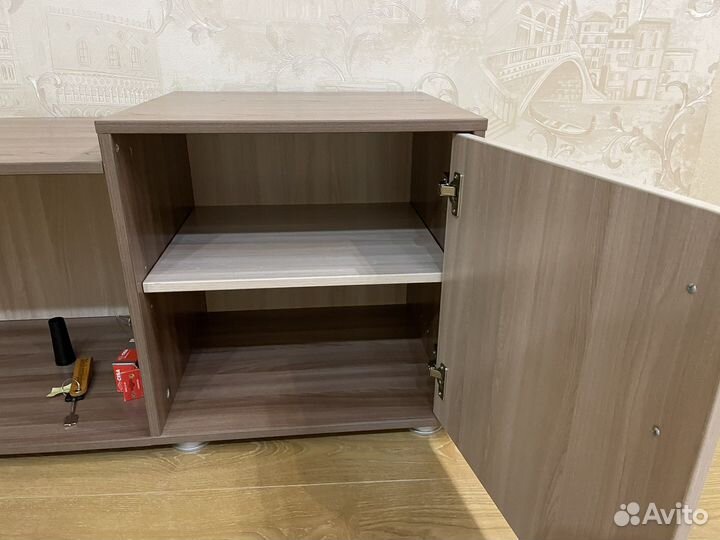 Мебель (тумба под телевизор)