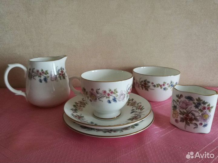 Чайное трио, сахарница, молочник, Англия