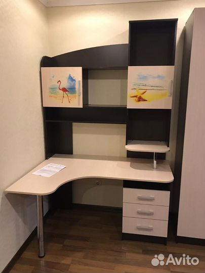 Компьютерный стол