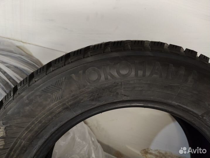 Yokohama IceGuard Stud IG65 235/65 R18 106V