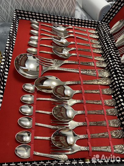 Набор столовых приборов